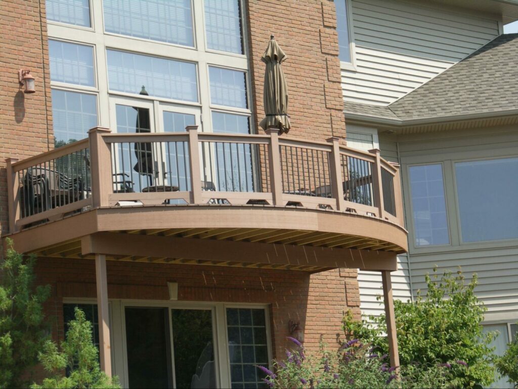 Composite, Vinyl, & Aluminum Railings